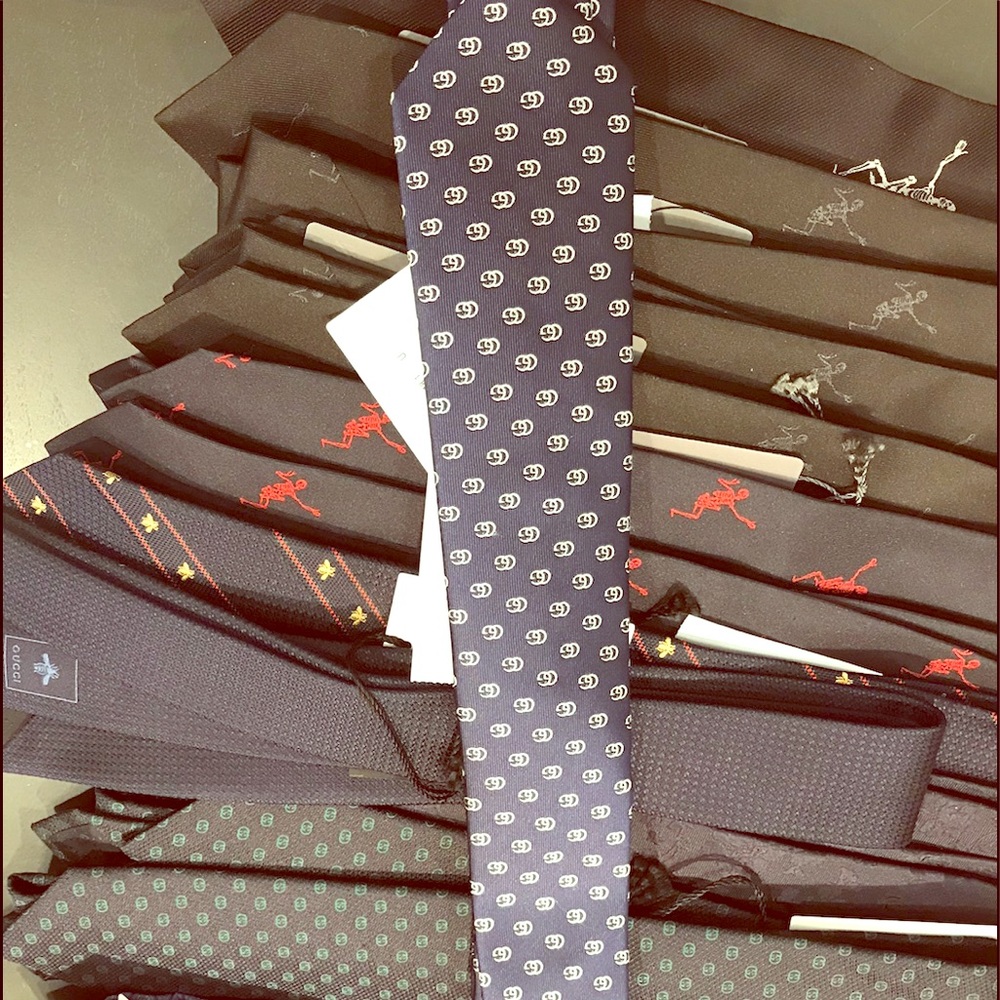 gucci tie
